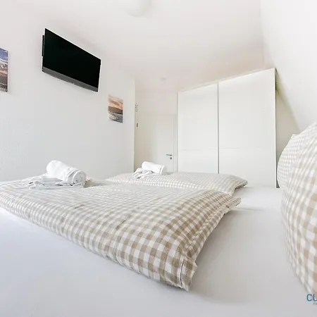 Residenz Rugenbargsweg 15 *